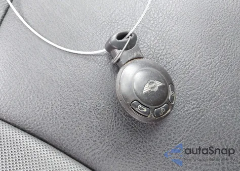 2008 Mini Cooper S from USA, damaged, VIN WMWMF73538TT88204